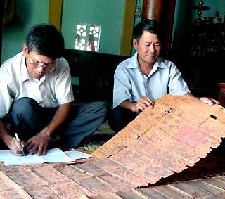 Phát hiện hai sắc phong quý thời Tây Sơn 